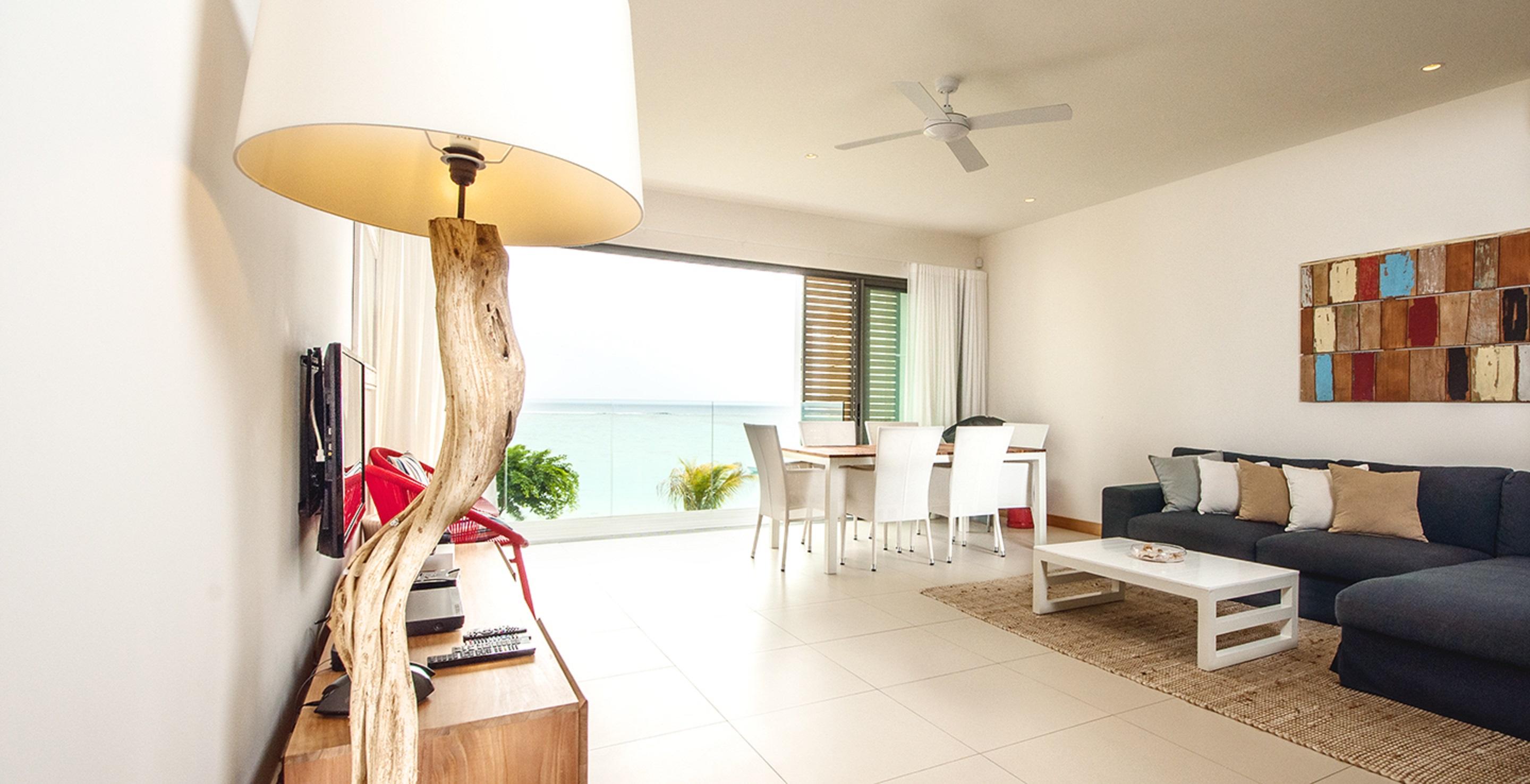 Cap Ouest: Luxury Beachfront Apartments Flic en Flac Luaran gambar